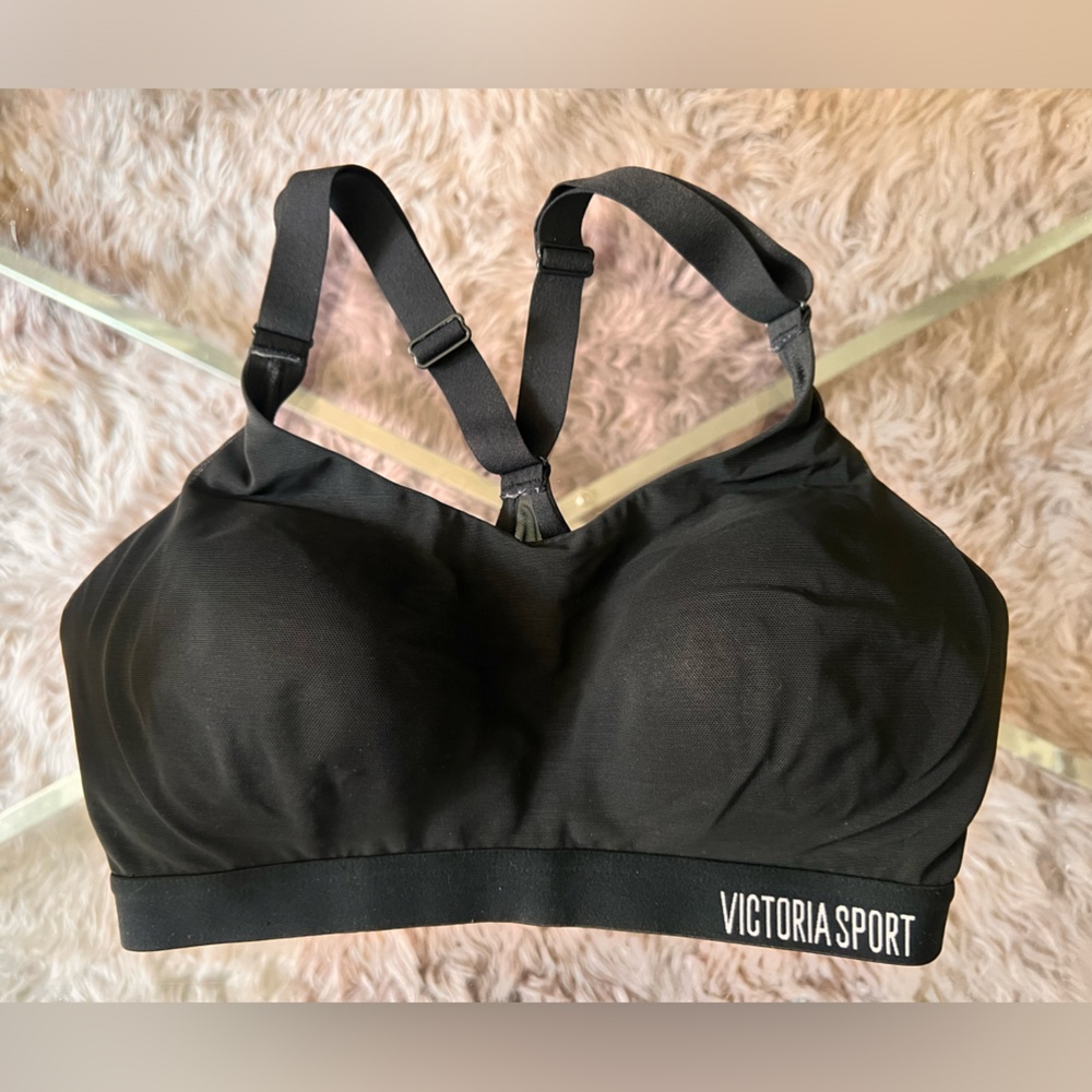 Victoria’s Secret Sports Bra 38D